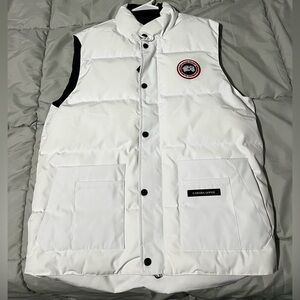 Canada Goose Men's White PBI VEST